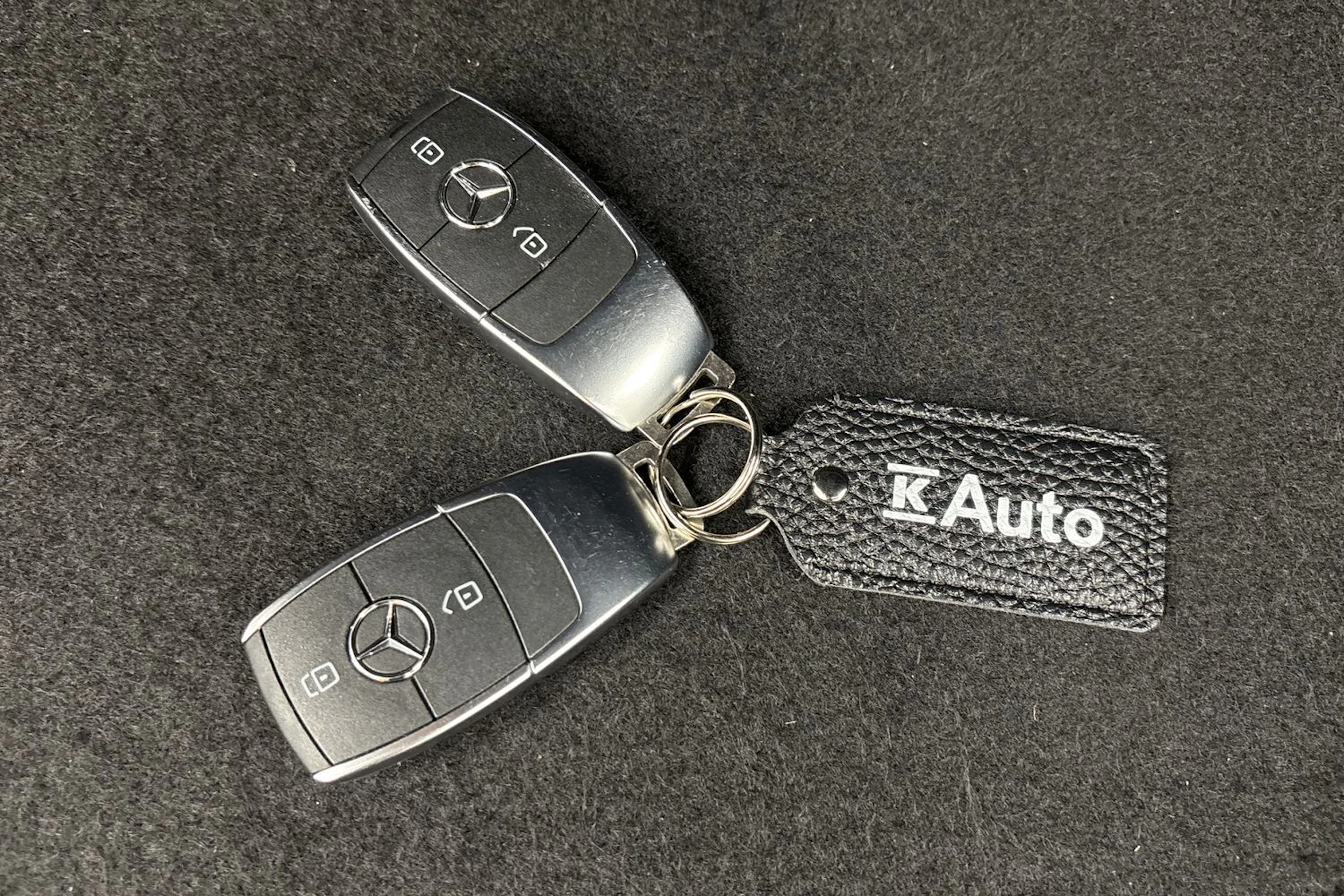 valkoinen Mercedes-Benz A 2023 kuva 21.