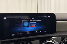 Harmaa Mercedes-Benz A 250 e 2023 kuva 23.