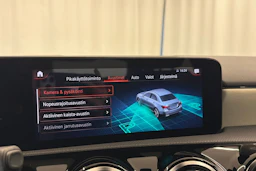 Harmaa Mercedes-Benz A 250 e 2023 kuva 24.