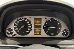 harmaa Mercedes-Benz B 2005 kuva 36.