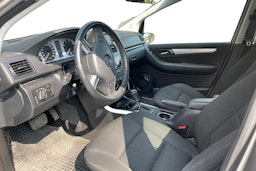 harmaa Mercedes-Benz B 2006 kuva 3.