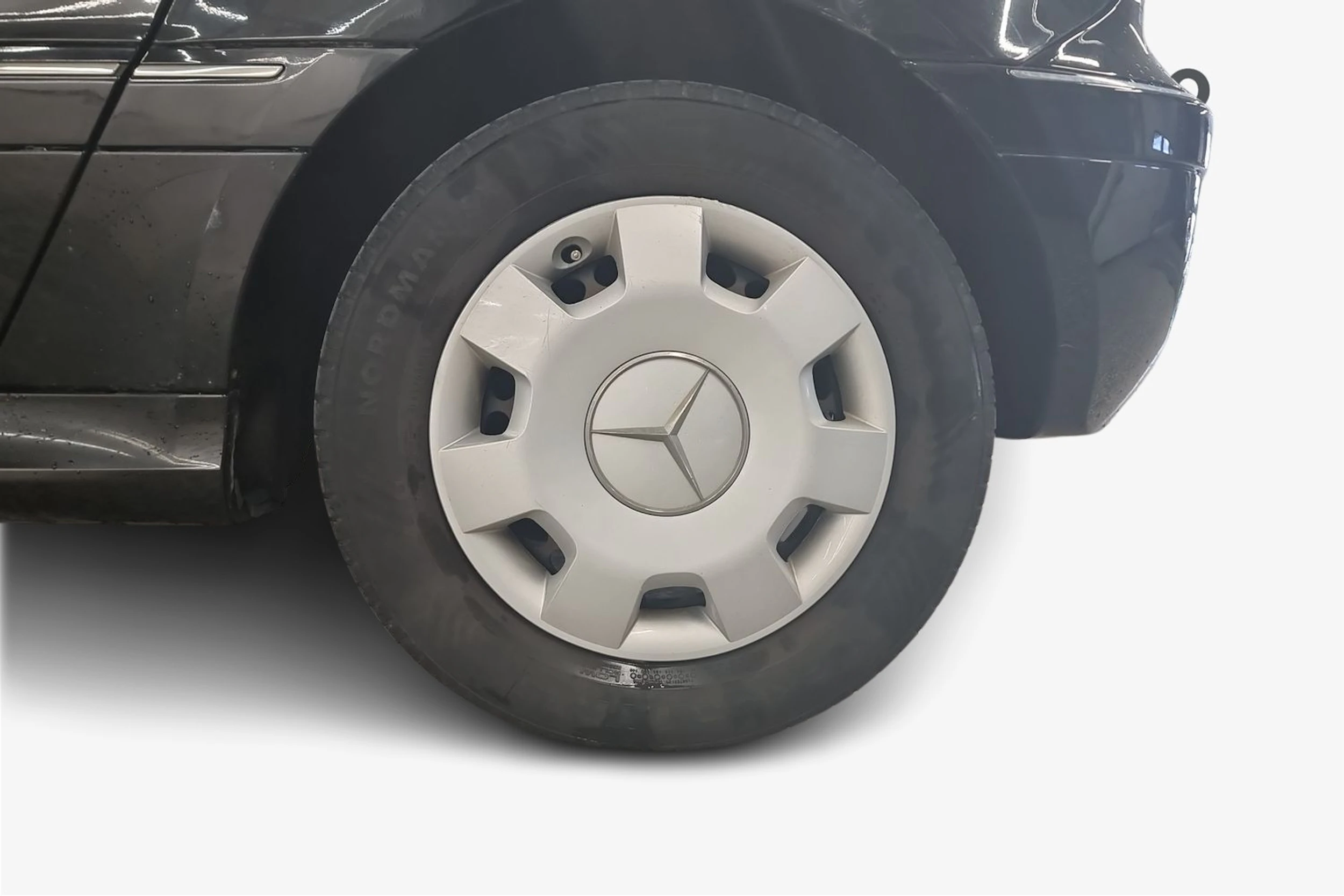Musta Mercedes-Benz B 2007 kuva 9.