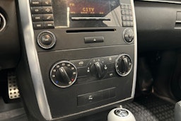 musta Mercedes-Benz B 2008 kuva 19.