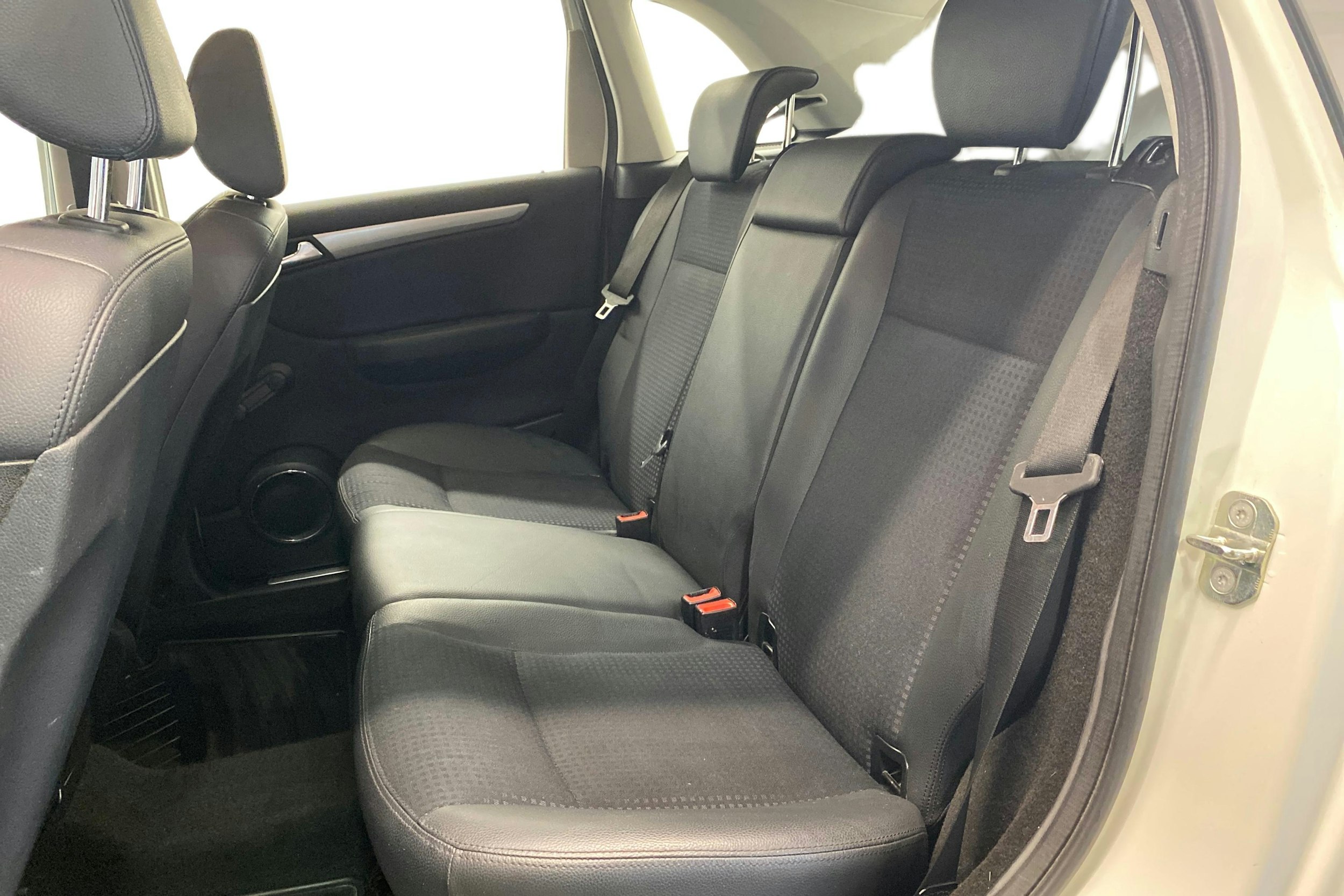 Mercedes-Benz B 2009 kuva 8.
