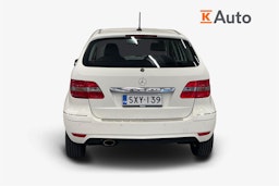 Valkoinen Mercedes-Benz B 2010 kuva 3.