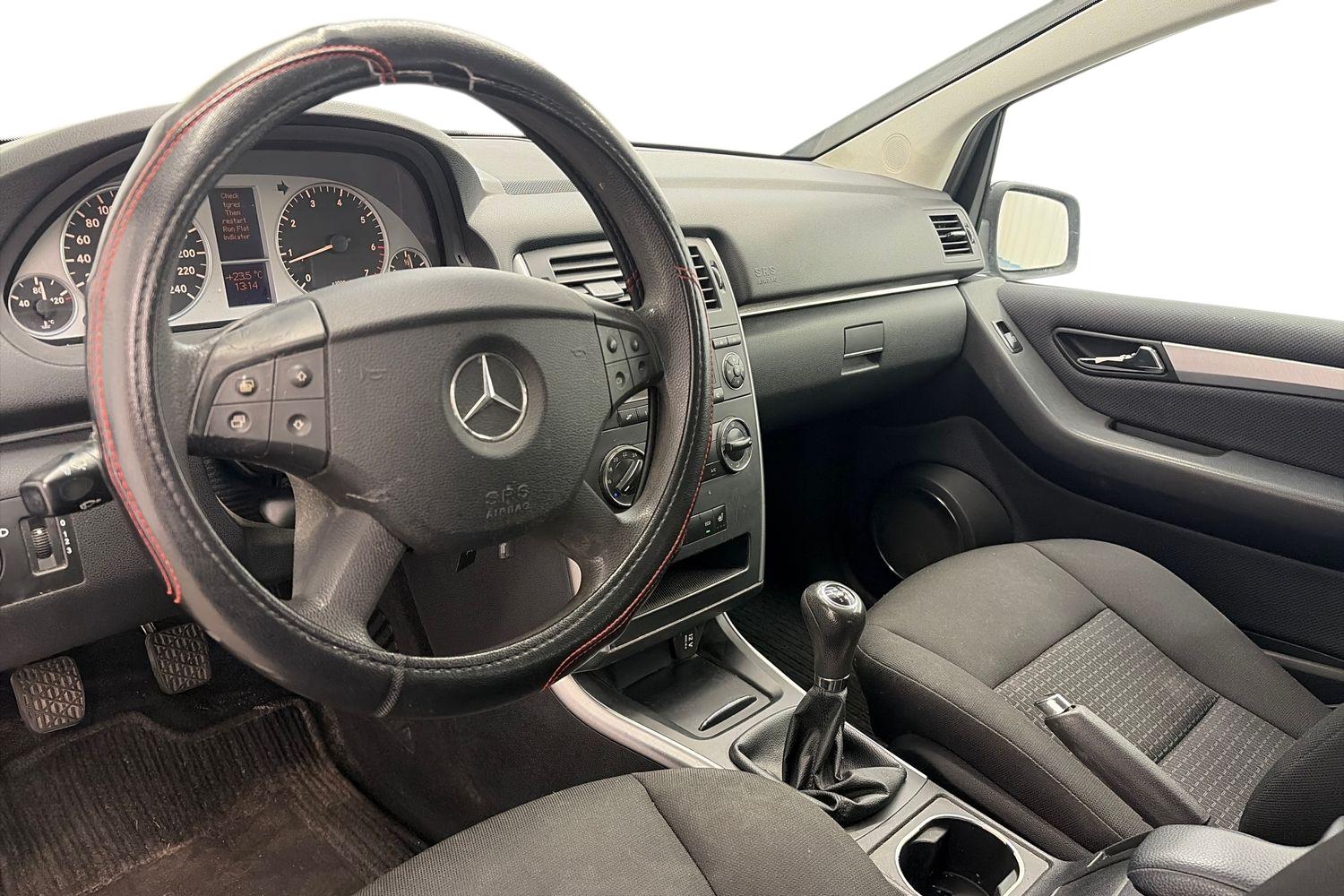 Mercedes-Benz B 180 BE Business 2011, kuva 6/19