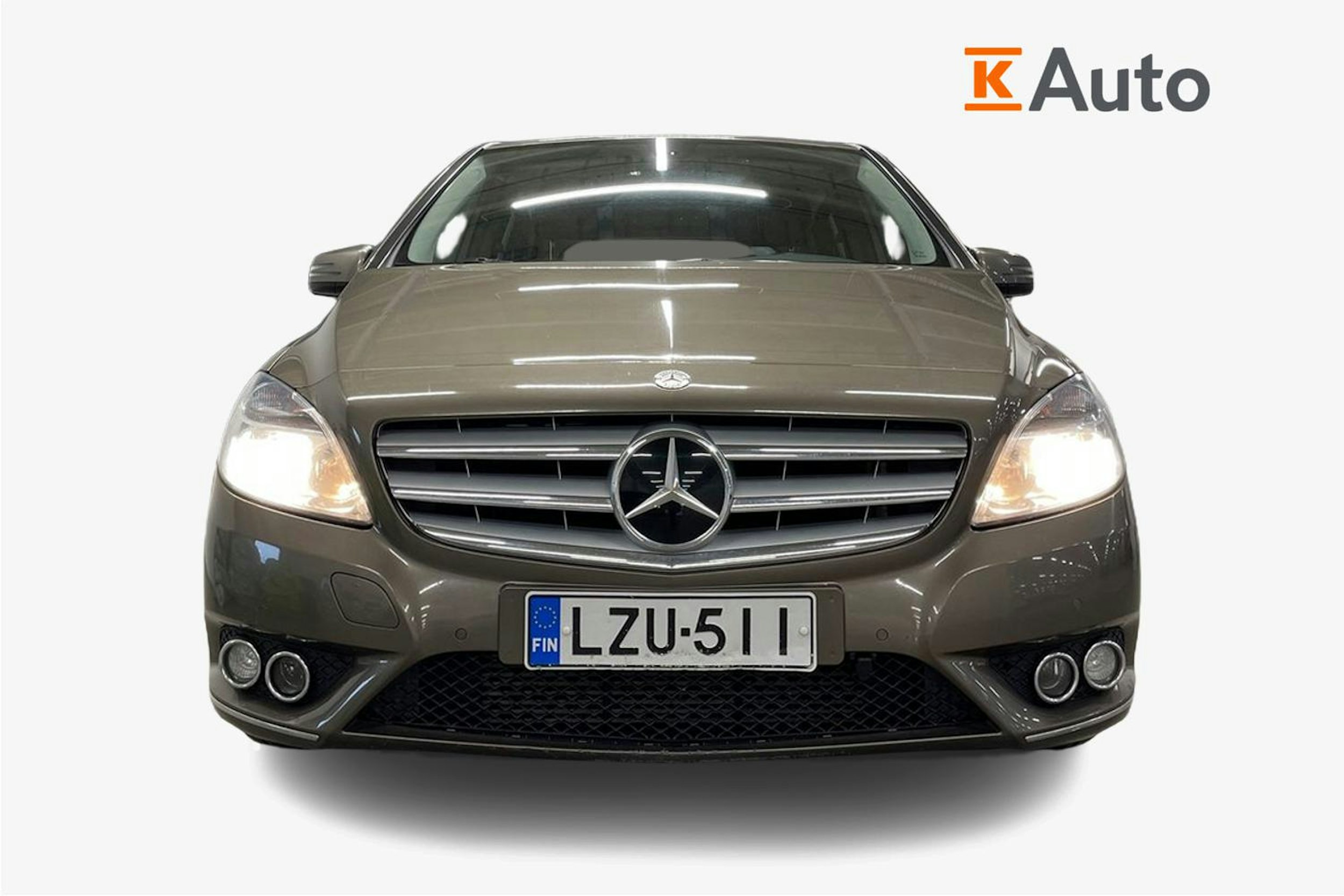 harmaa Mercedes-Benz B 2012 kuva 5.