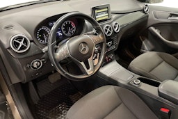 harmaa Mercedes-Benz B 2012 kuva 7.