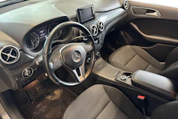 harmaa Mercedes-Benz B 2012 kuva 8.