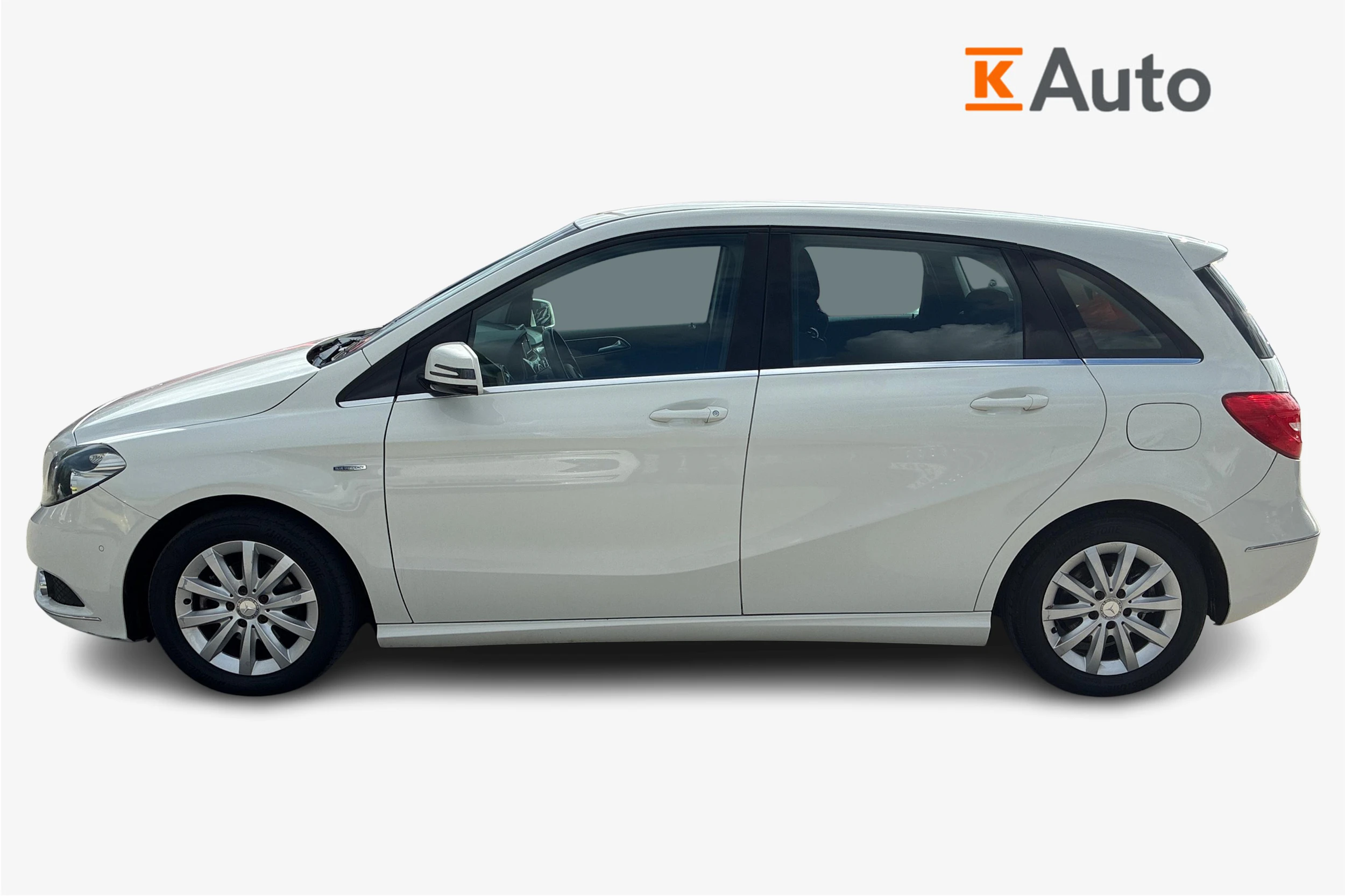 valkoinen Mercedes-Benz B 2012 kuva 5.
