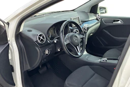 valkoinen Mercedes-Benz B 2012 kuva 6.