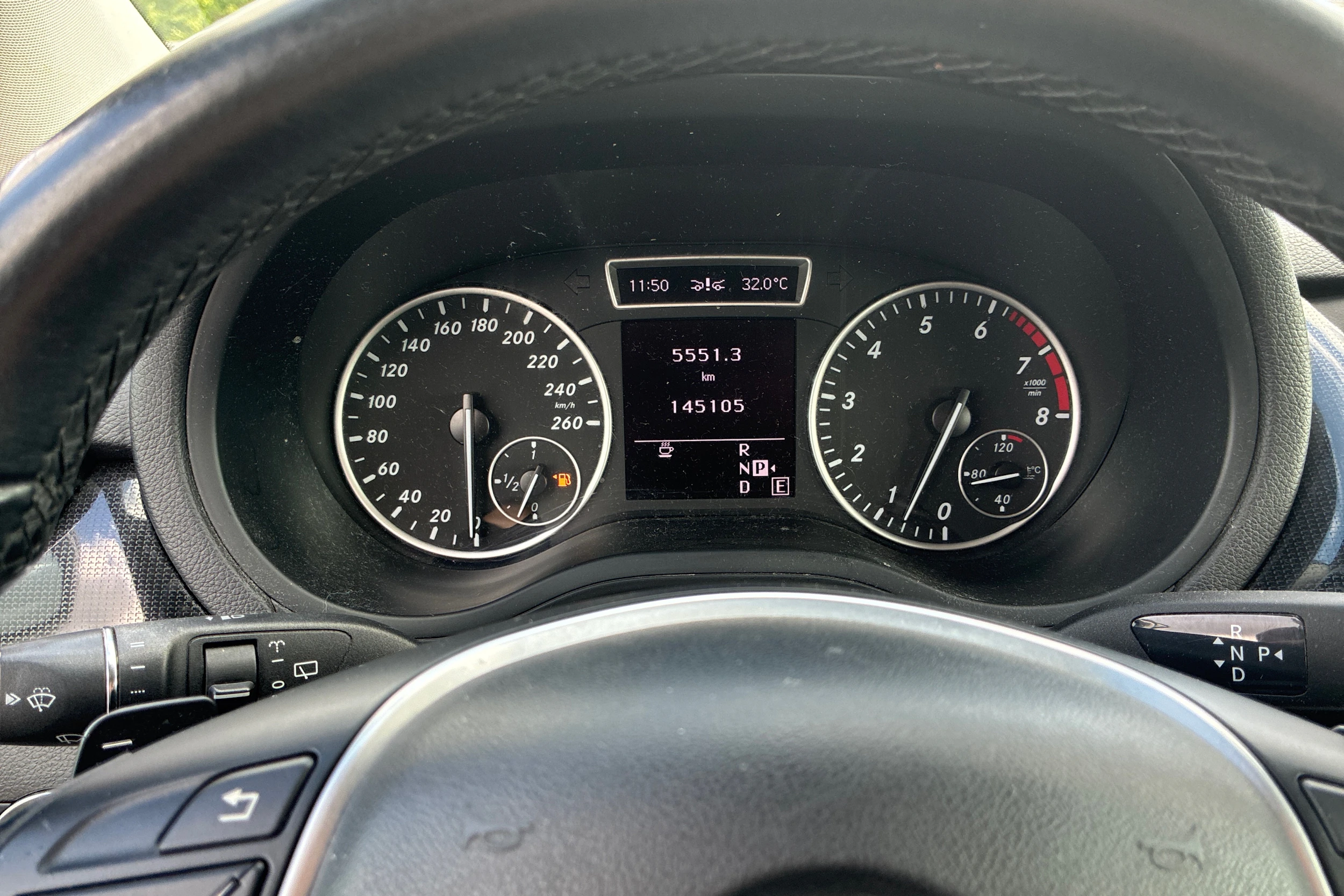valkoinen Mercedes-Benz B 2012 kuva 15.