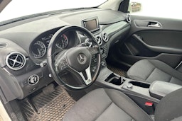 valkoinen Mercedes-Benz B 2013 kuva 3.