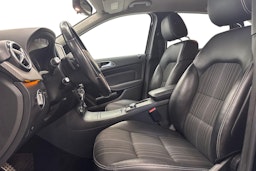 Musta Mercedes-Benz B 2013 kuva 11.