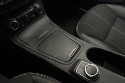 Musta Mercedes-Benz B 2013 kuva 25.