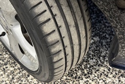 Musta Mercedes-Benz B 2013 kuva 30.