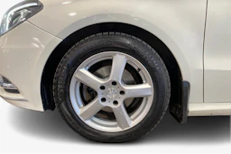 valkoinen Mercedes-Benz B 2014 kuva 12.