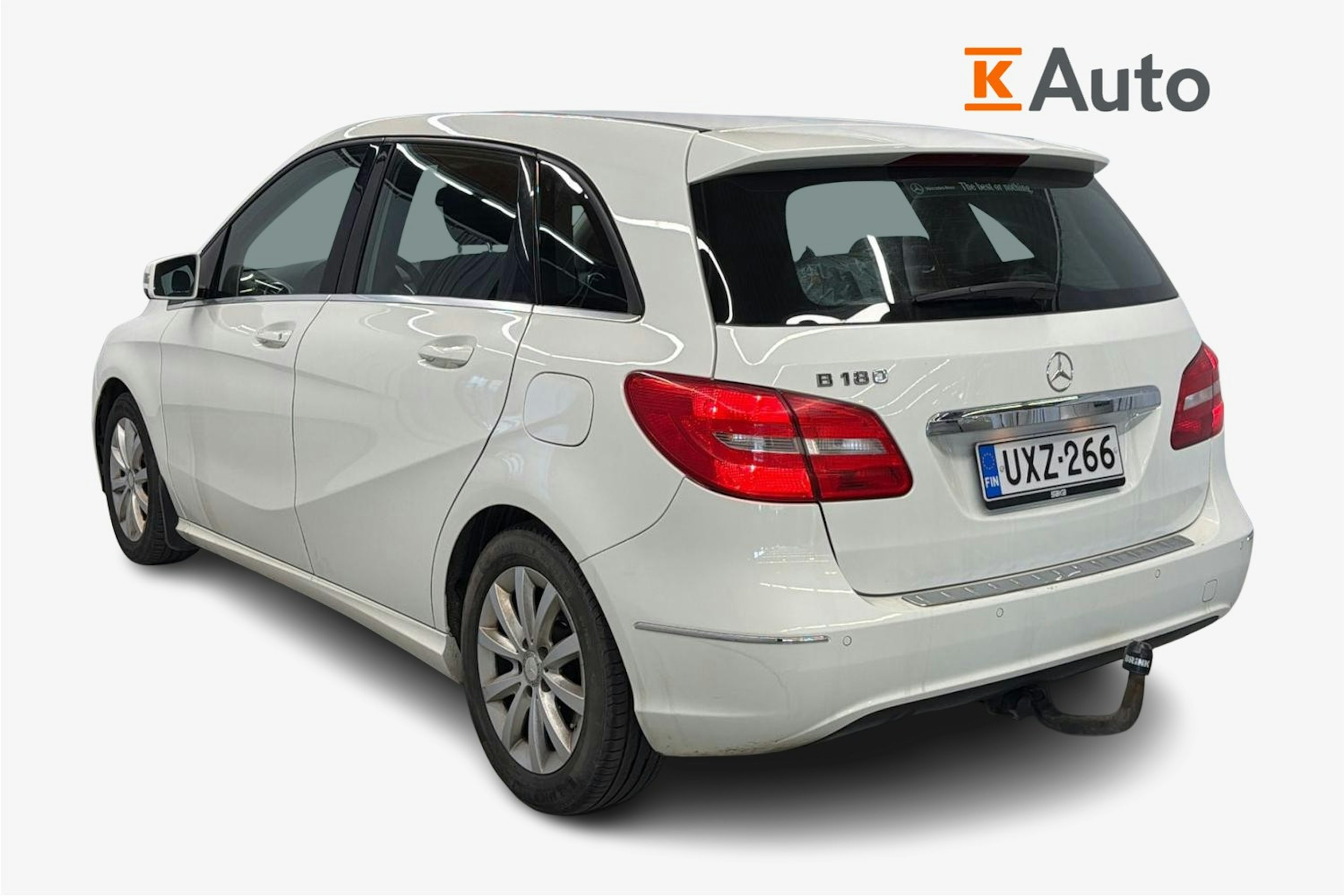 valkoinen Mercedes-Benz B 2014 kuva 2.