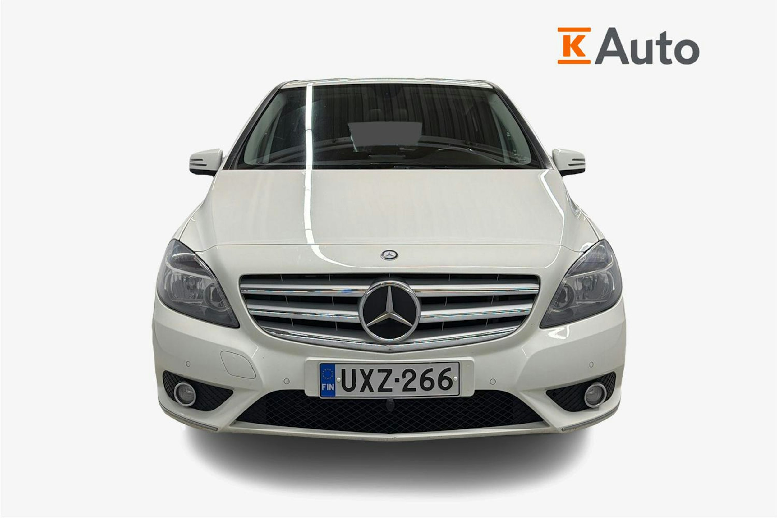 valkoinen Mercedes-Benz B 2014 kuva 4.