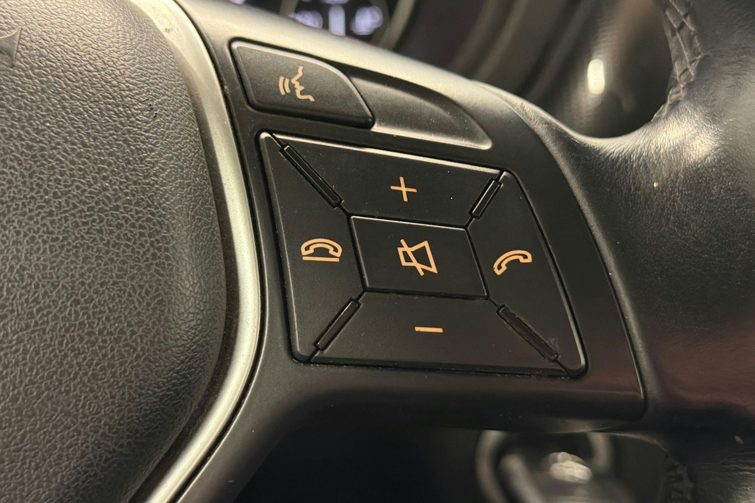 valkoinen Mercedes-Benz B 2014 kuva 11.
