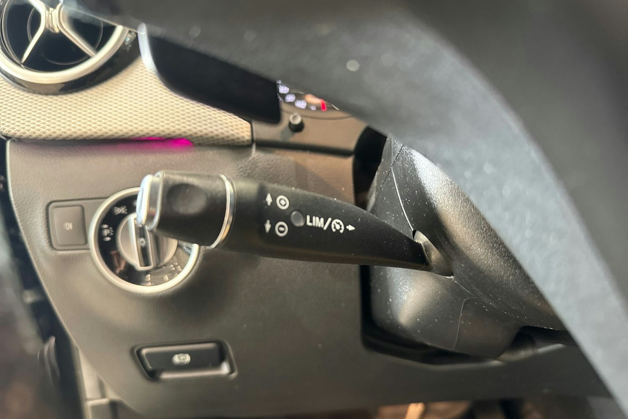 musta Mercedes-Benz B 2014 kuva 21.