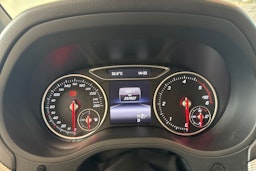 musta Mercedes-Benz B 2014 kuva 22.
