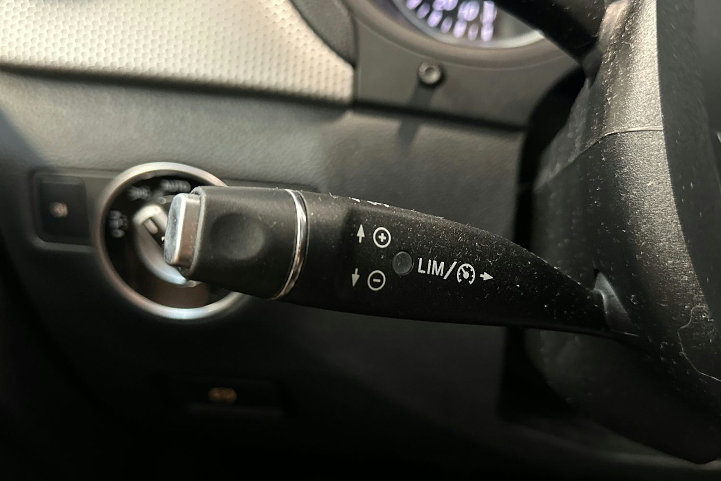 valkoinen Mercedes-Benz B 2015 kuva 21.