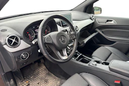 ruskea (beige) Mercedes-Benz B 2016 kuva 3.