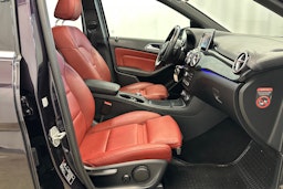 met. violetti Mercedes-Benz B 2016 kuva 14.