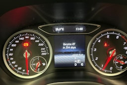 met. violetti Mercedes-Benz B 2016 kuva 18.