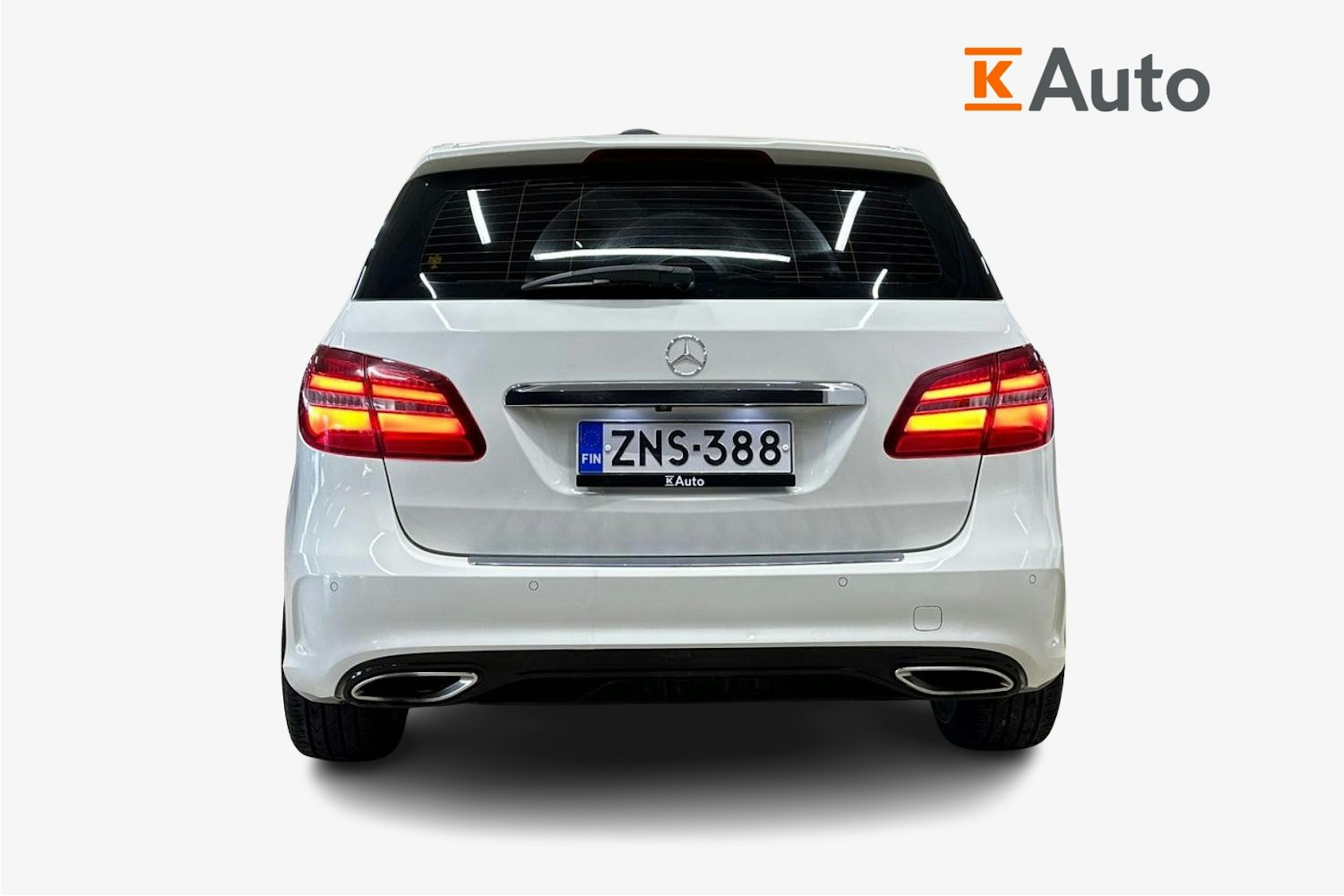 valkoinen Mercedes-Benz B 2017 kuva 3.