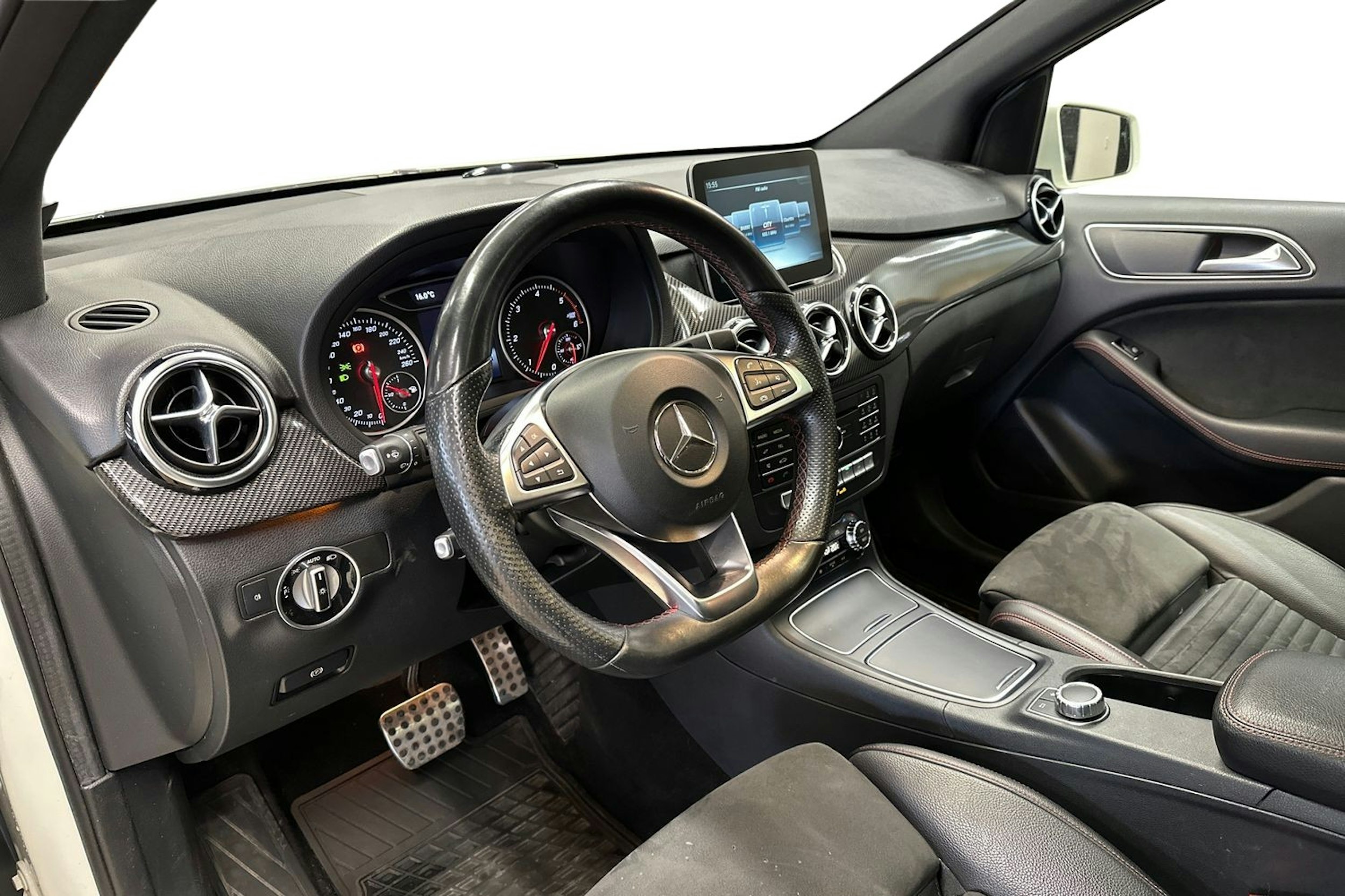 valkoinen Mercedes-Benz B 2017 kuva 7.