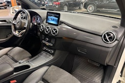 valkoinen Mercedes-Benz B 2017 kuva 12.