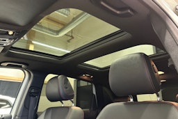 valkoinen Mercedes-Benz B 2017 kuva 18.