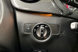 valkoinen Mercedes-Benz B 2017 kuva 29.