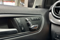valkoinen Mercedes-Benz B 2017 kuva 30.