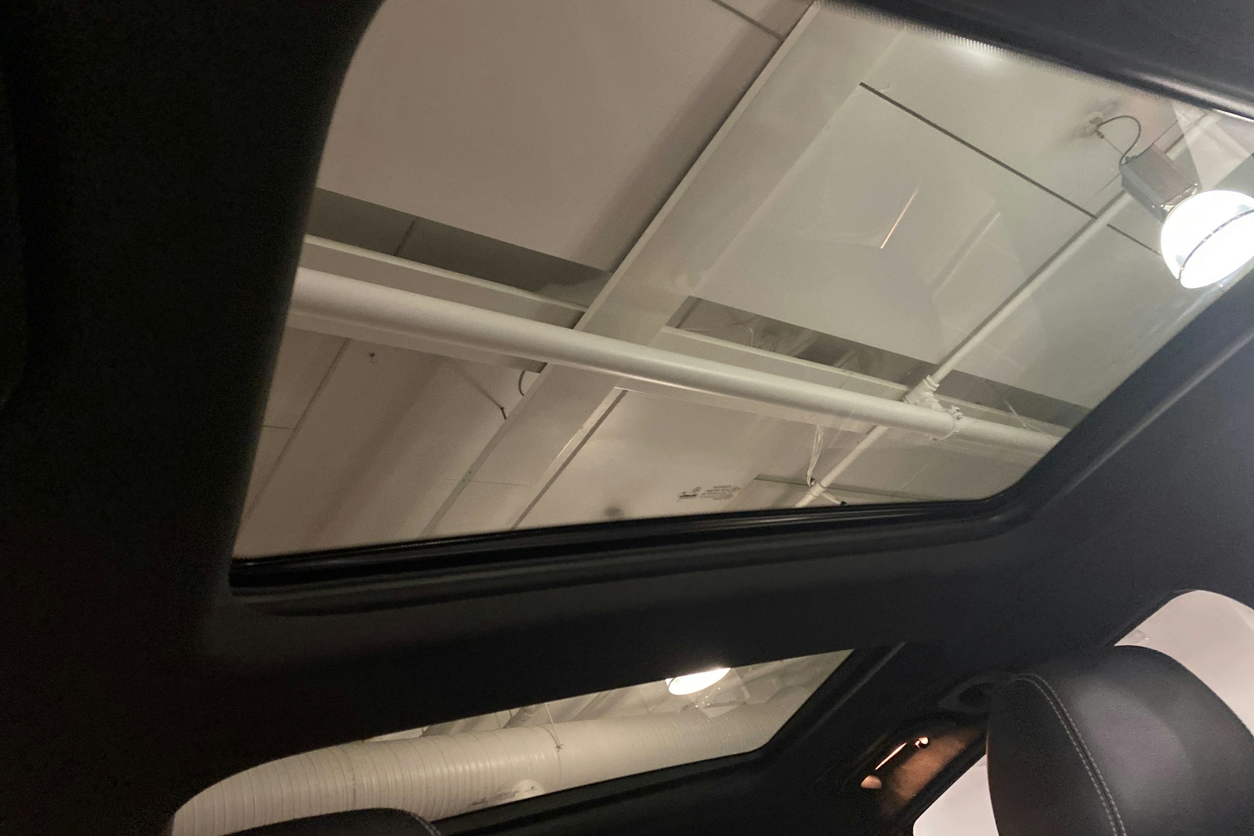 punainen Mercedes-Benz B 2018 kuva 25.