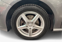 harmaa Mercedes-Benz B 2018 kuva 11.