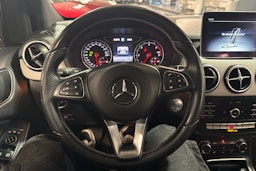 harmaa Mercedes-Benz B 2018 kuva 15.