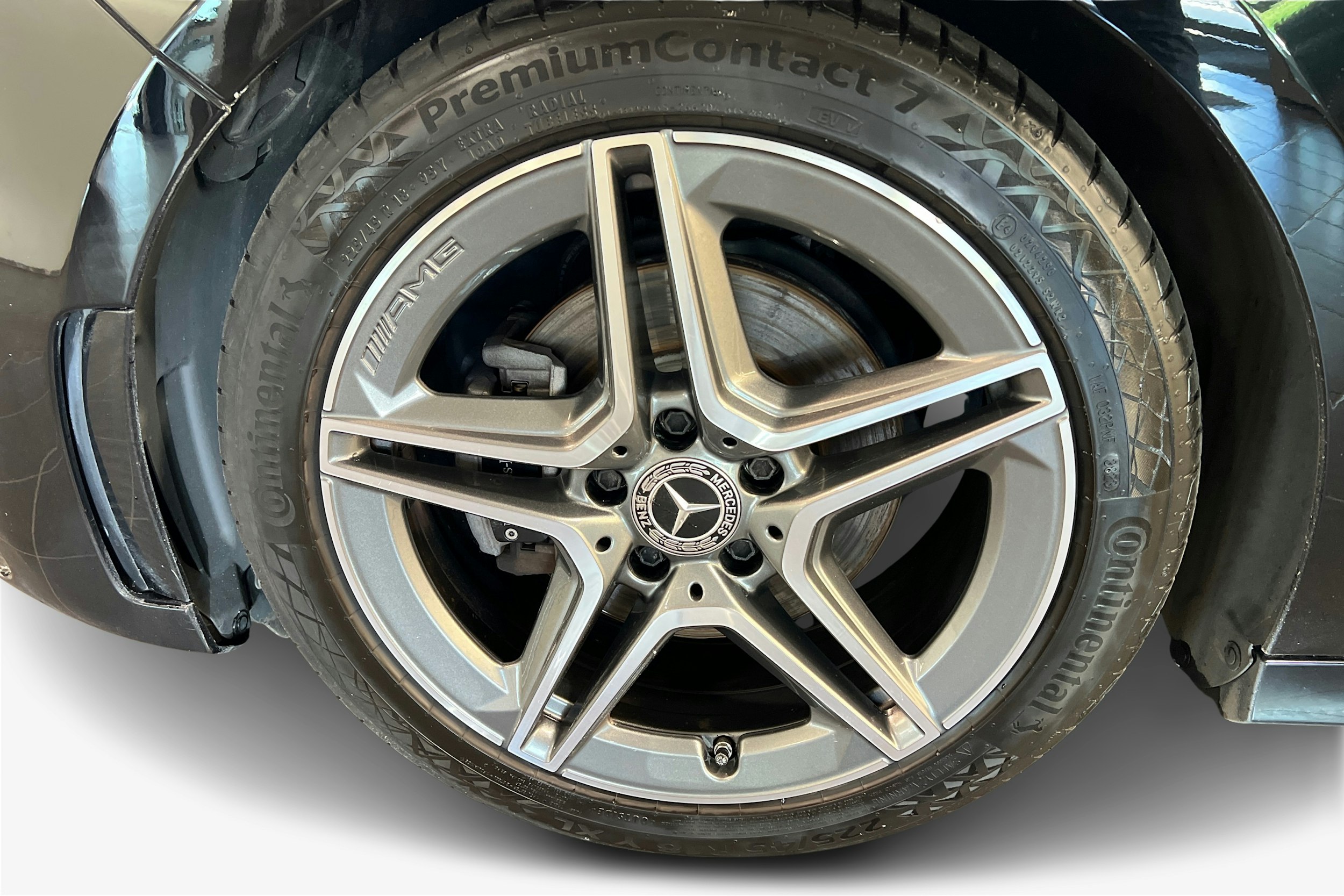 musta Mercedes-Benz B 2019 kuva 11.