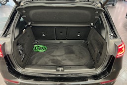 musta Mercedes-Benz B 2019 kuva 14.