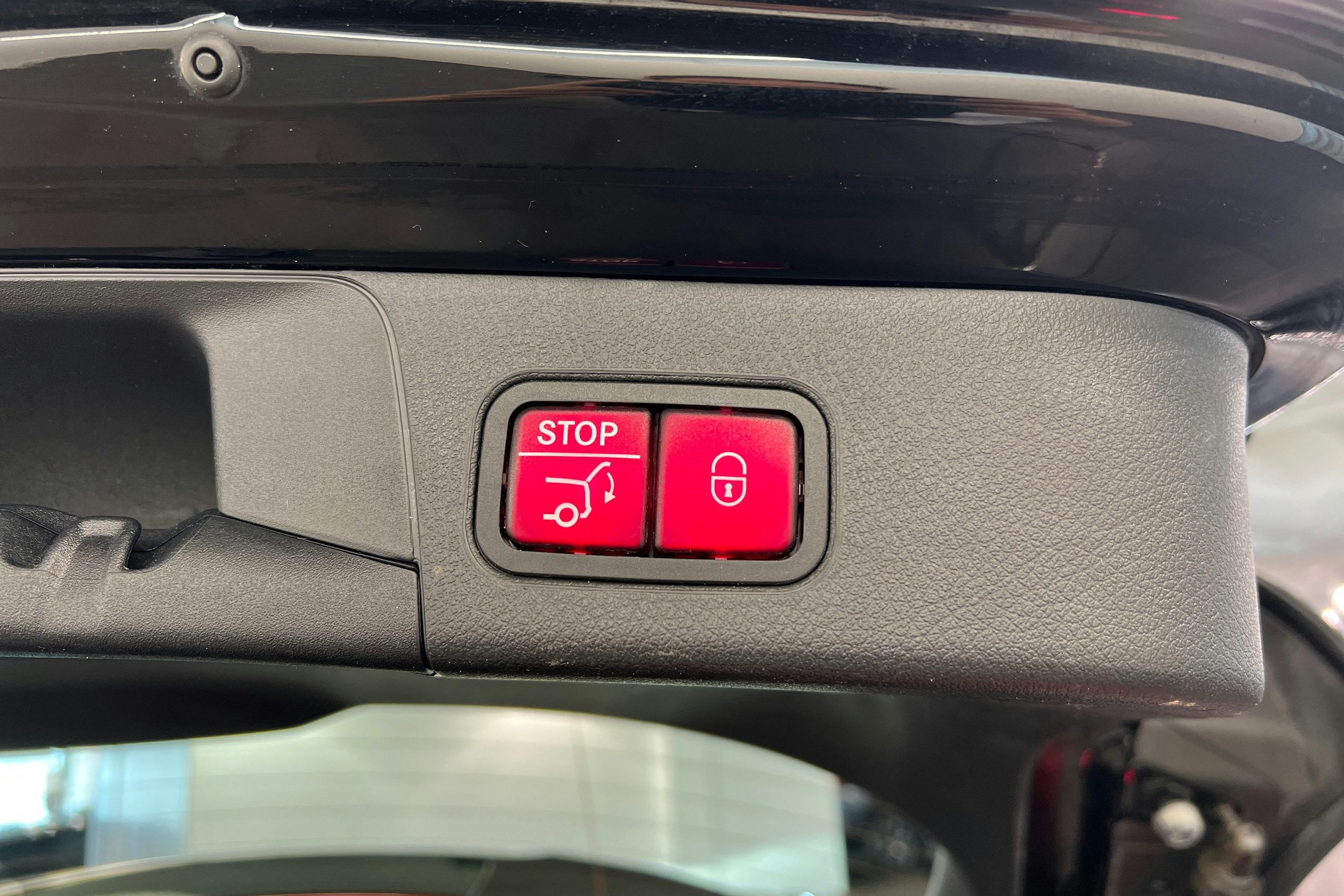 musta Mercedes-Benz B 2019 kuva 15.