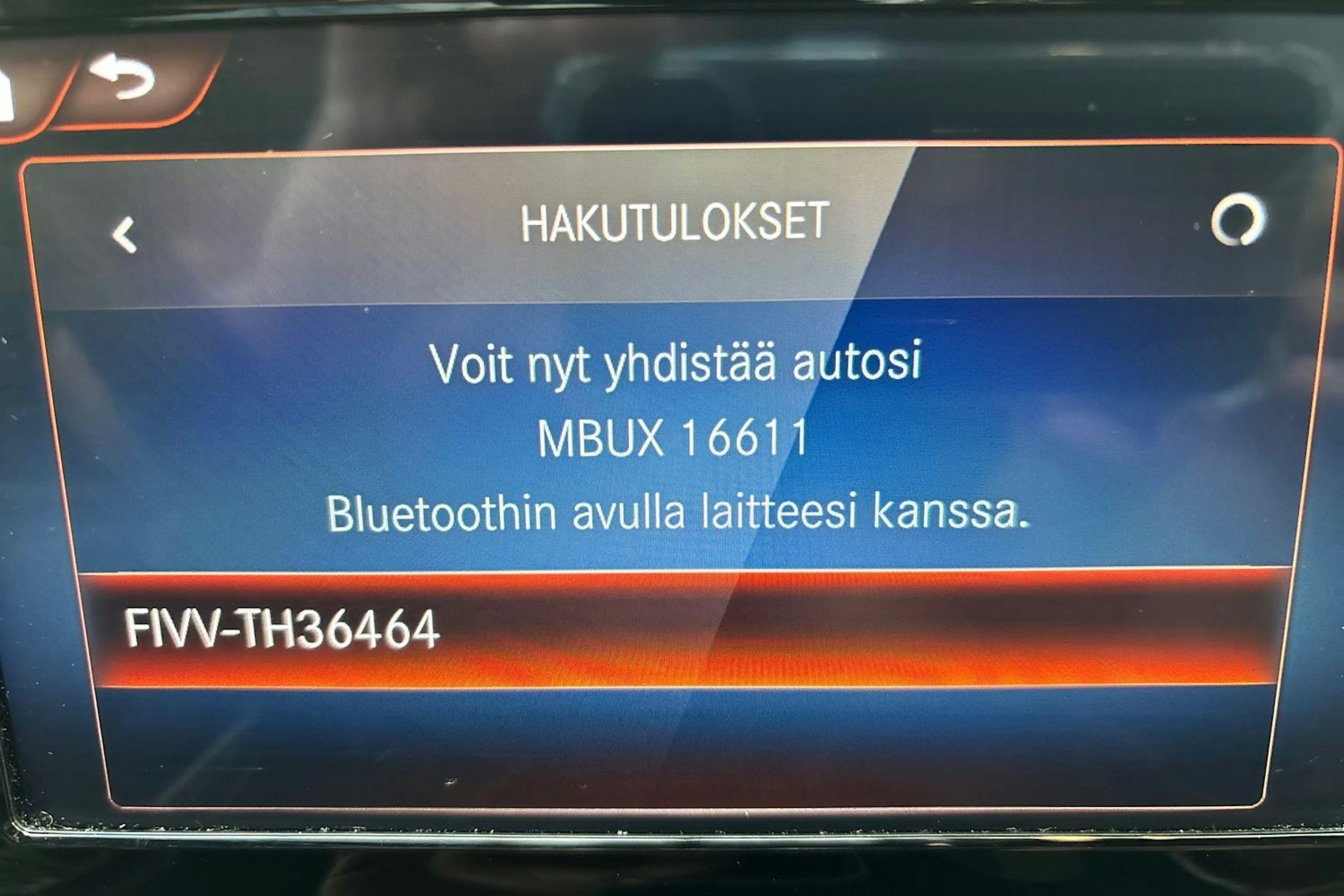 harmaa Mercedes-Benz B 2019 kuva 22.