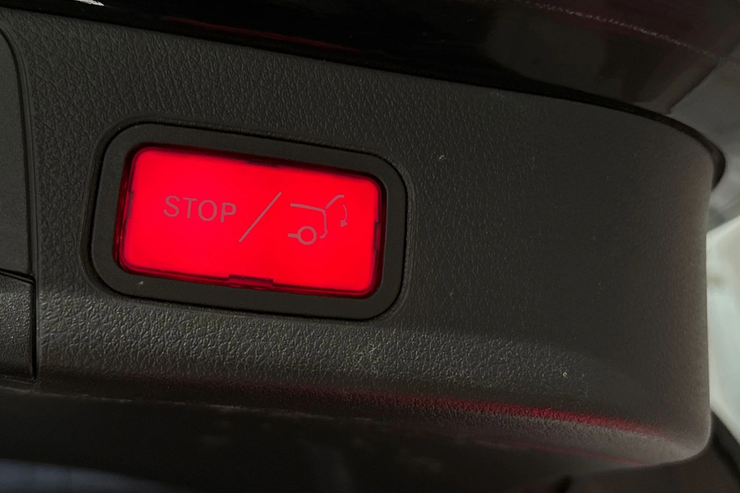 musta Mercedes-Benz B 2021 kuva 12.