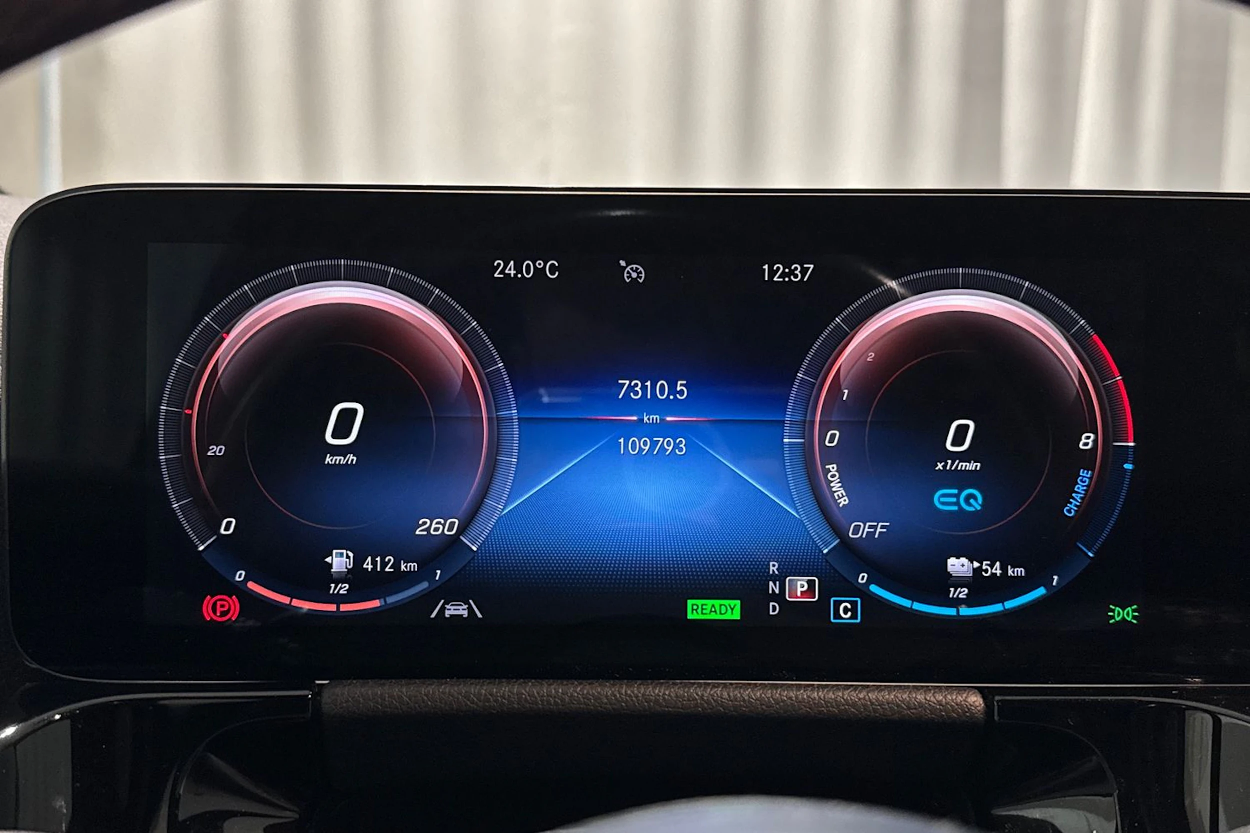 musta Mercedes-Benz B 2021 kuva 15.