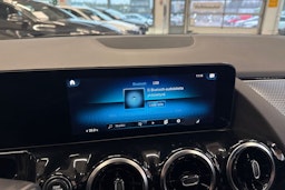 Valkoinen Mercedes-Benz B 2022 kuva 22.