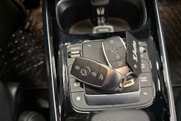 Valkoinen Mercedes-Benz B 2022 kuva 32.