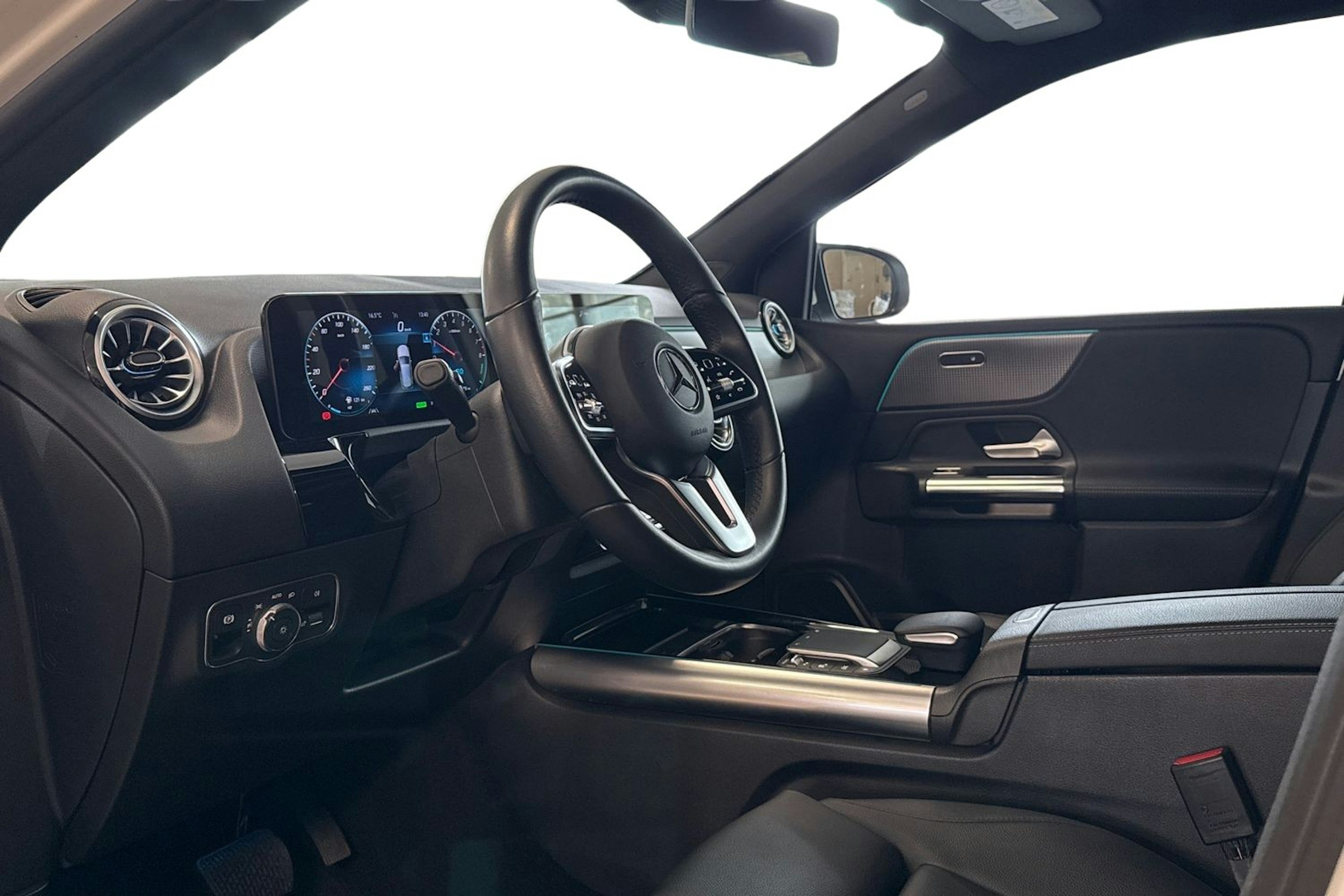 valkoinen Mercedes-Benz B 2022 kuva 7.