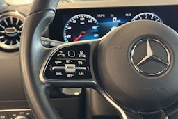 valkoinen Mercedes-Benz B 2022 kuva 15.