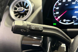 musta Mercedes-Benz B 2023 kuva 27.